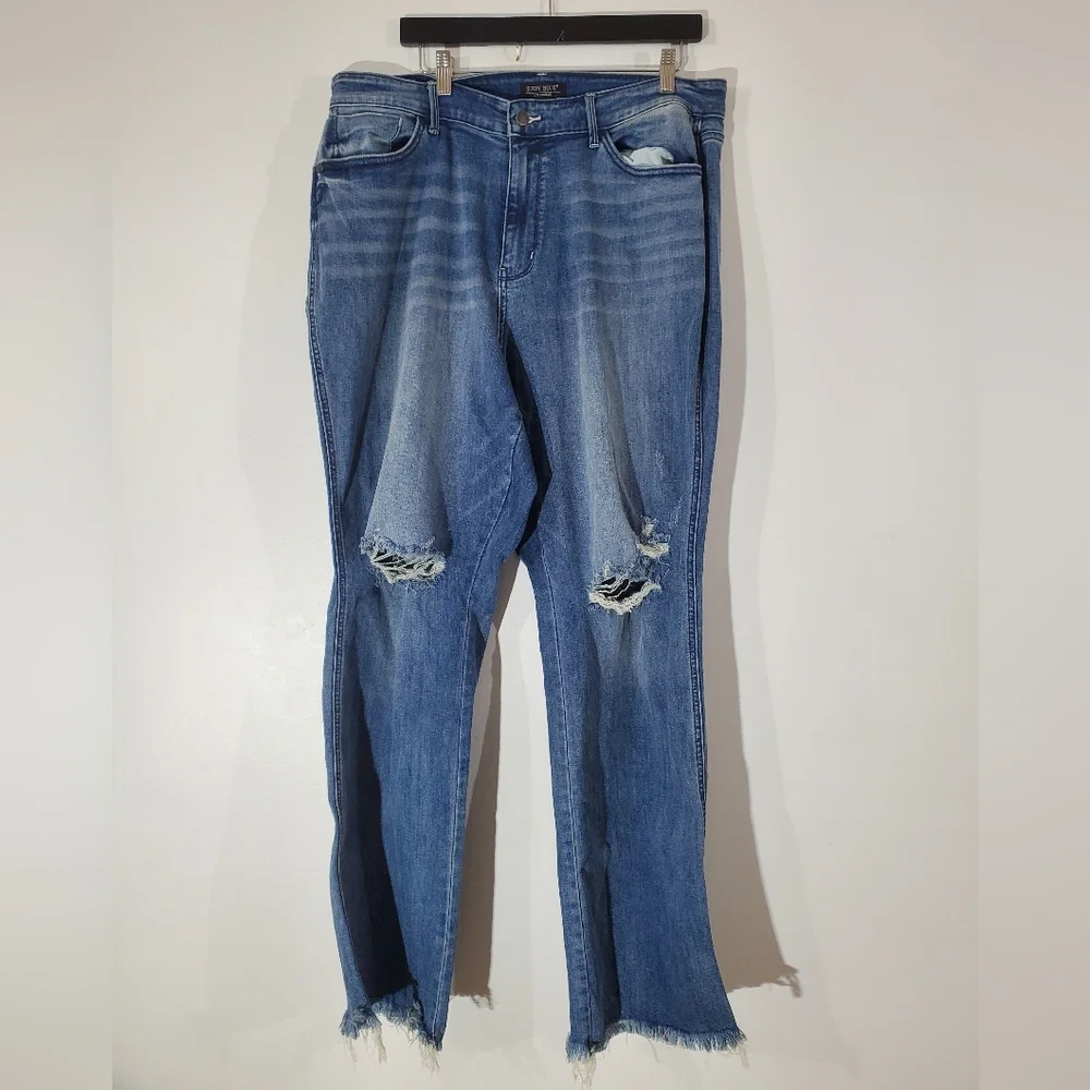 JUDY BLUE Woman's Jeans Size 18W - Picture 2 of 9